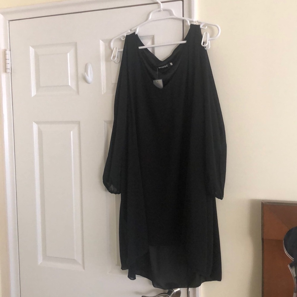 Black dress, sheer sleeves, peek-a-boo arms